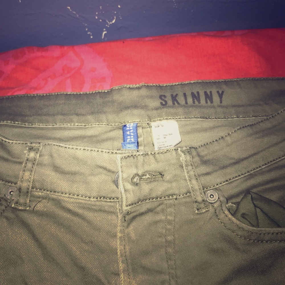 Men H&M skinny ripped Olive biker jeans